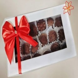 Cake  de Corazón+ Caja Bombones